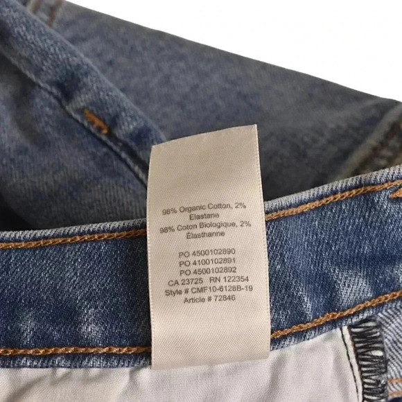 Aritzia Denim Forum The Yoko Bermuda Jean Short Denim Blue Size 25 - Picture 12 of 16